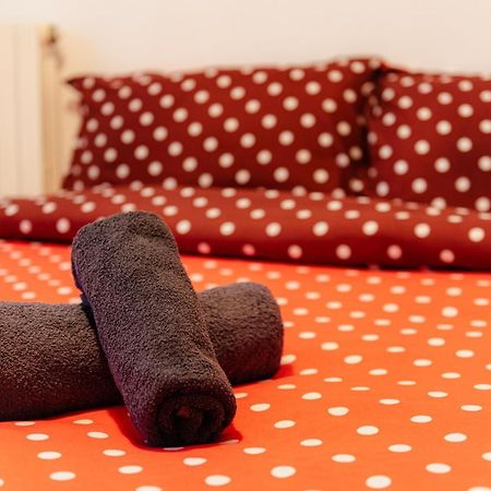 City Center Downtown Apartment ブカレスト エクステリア 写真