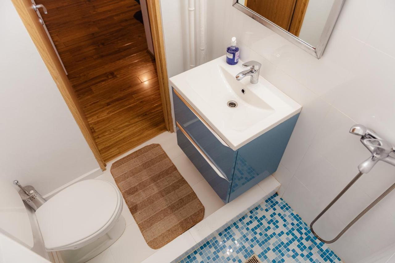 City Center Downtown Apartment ブカレスト エクステリア 写真