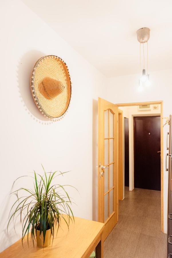 City Center Downtown Apartment ブカレスト エクステリア 写真